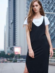 37<em></em>°生活美学黑色吊带裙