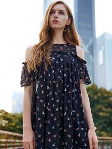 37<em></em>°生活美学女装露肩连衣裙