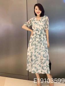 雨珊女装夏印花长裙