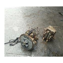 卡特挖掘机服务站电话公司售后电话渭滨报修地点